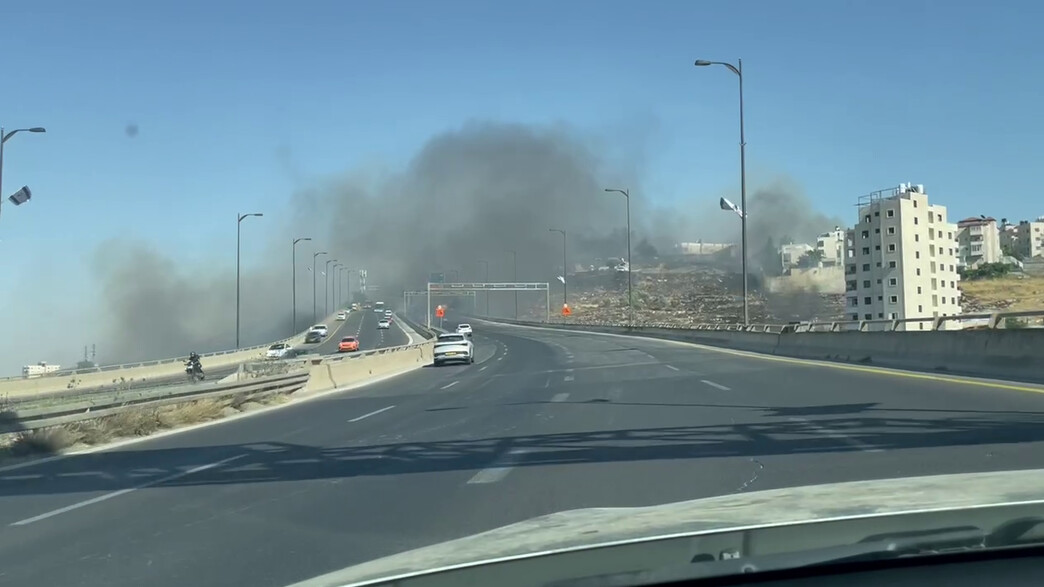 שריפה בסמוך לגשר בפסגת זאב