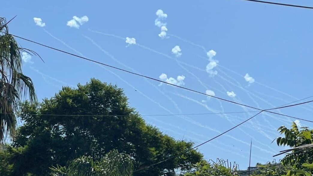 יירוטים מעל בית ג׳אן