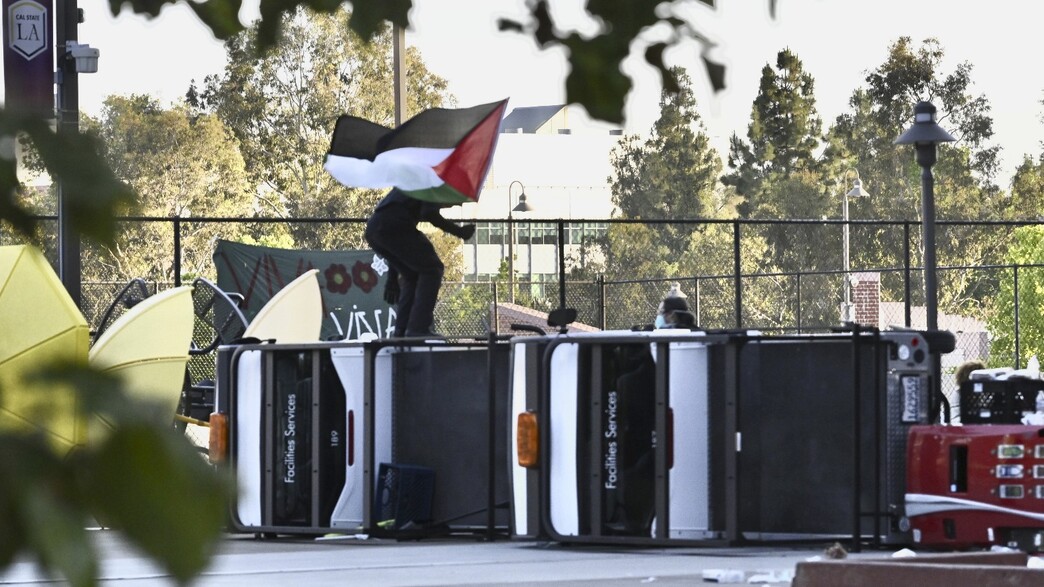 הפגנה פרו-פלסטינית באוניברסיטת קליפורניה