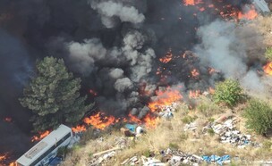 הנזק בעקבות ירי 6 טילי נ"ט למטולה (צילום: ביטחון מטולה)