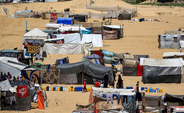 מחנות האוהלים ברפיח (צילום: EYAD BABA/AFP via Getty Images)