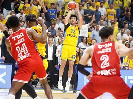 והיא הצליחה להחזיק ביתרון (צילום: אלן שיבר)