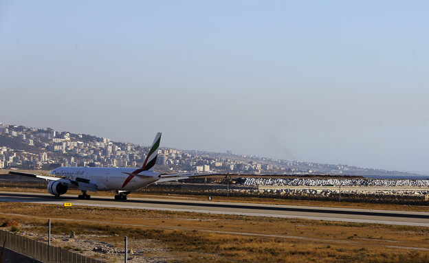 נמל התעופה רפיק אל-חרירי בביירות (צילום: AP)