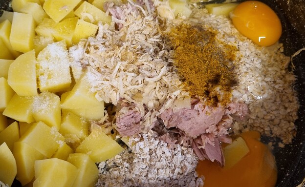 קציצות טונה ותפוחי אדמה - ההכנה