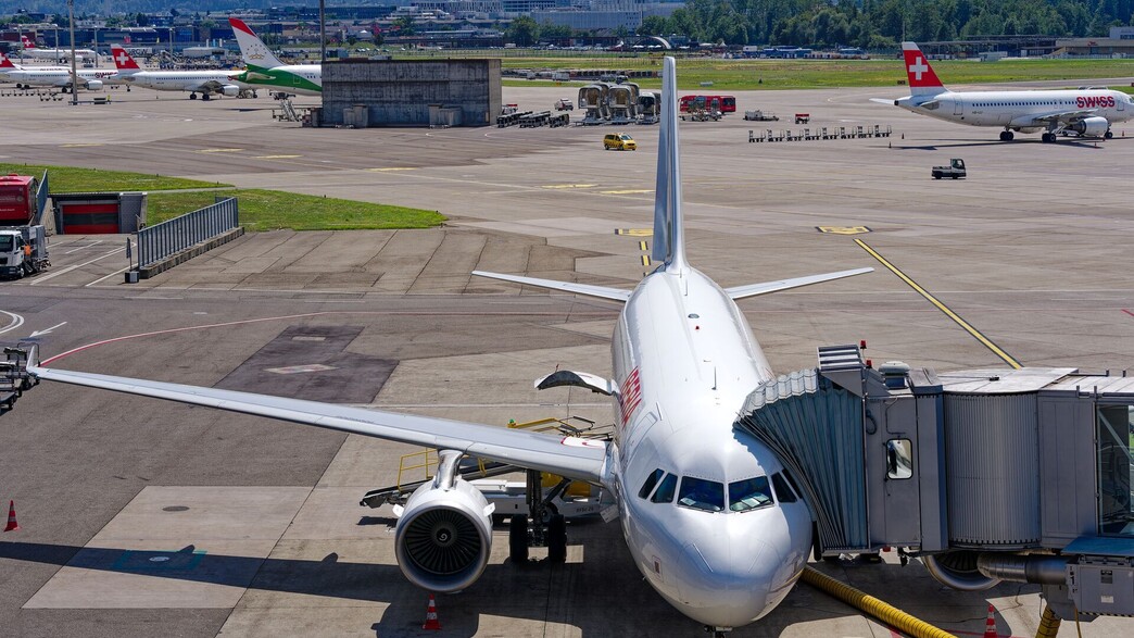 מטוס איבריה נמל תעופה 