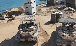 כוחות צה"ל בציר פילדלפי (צילום: דובר צה"ל)