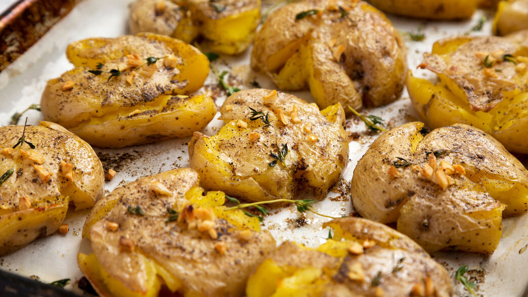 תפוחי אדמה מעוכים תפוחי אדמה מעוכים