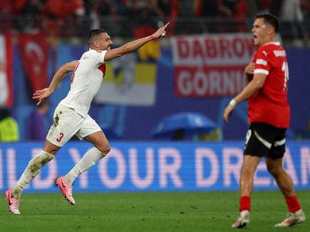 והכפיל עם השני במחצית השנייה (GETTY)