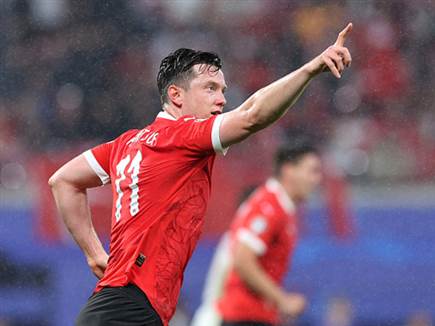 גרגוריץ` צימק והשאיר תקווה לאוסטרים (GETTY)