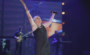 אילנית בהופעה (צילום: חדשות 12)