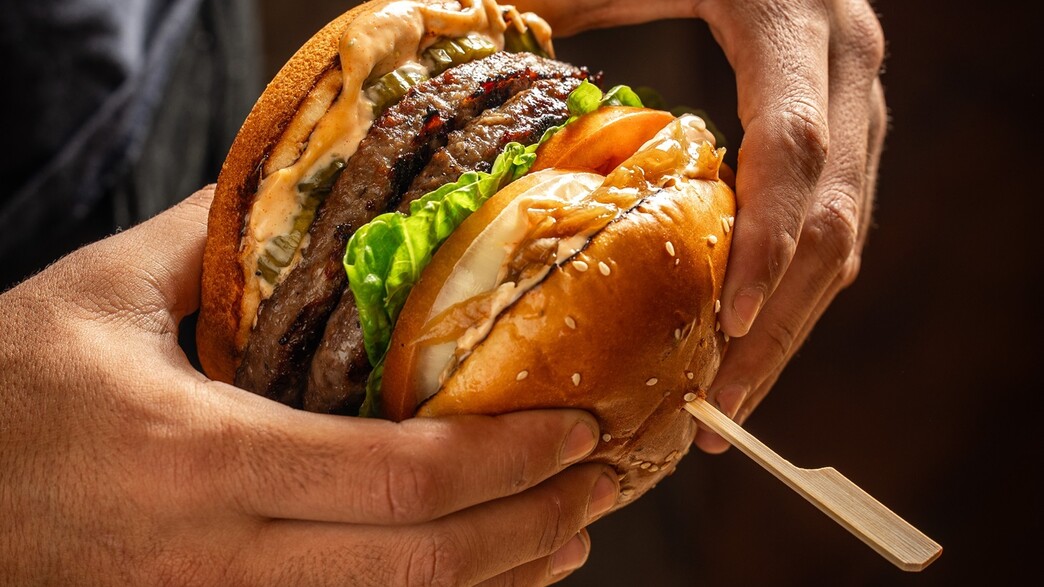 המבורגר הפסגה המבורגר הפסגה