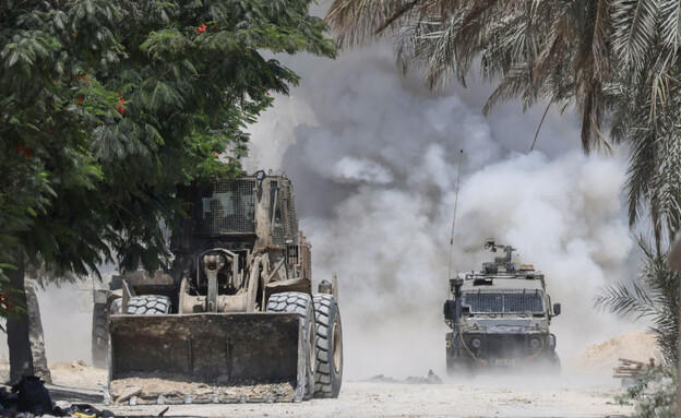 פעילות הכוחות במחנה (צילום: JAAFAR ASHTIYEH/AFP/GettyImages)