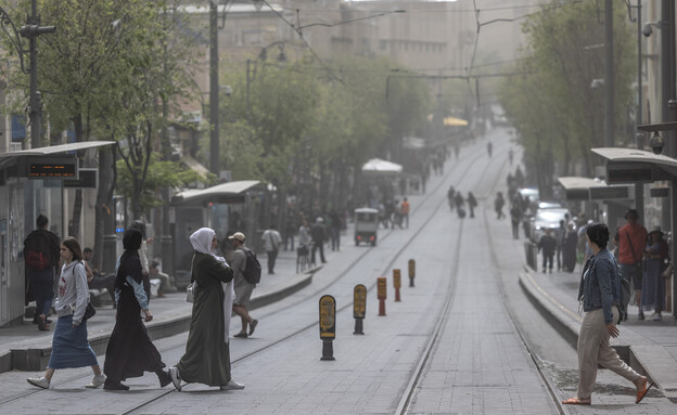 רחוב יפו, ירושלים (צילום: Photo by Chaim Goldberg/FLASH90)