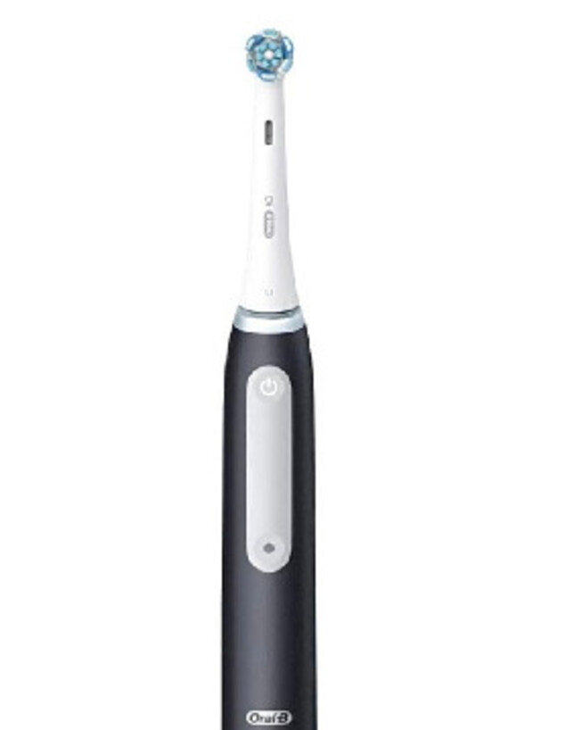 מברשת שיניים iO3 של Oral-B  (צילום: יחצ)