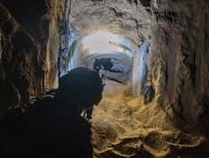 שעון החול אוזל: 4 "מחבלים מתבצרים" חוסלו כשיצאו ממנהרה