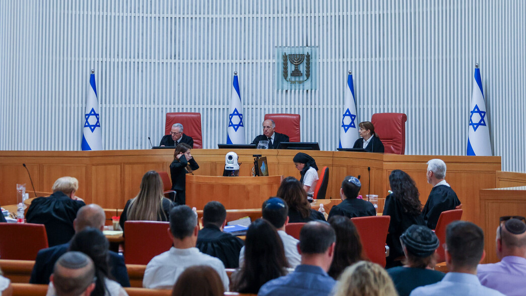 בג"ץ דן בעתירות נגד בדיקת המבקר את מחדלי 7.10