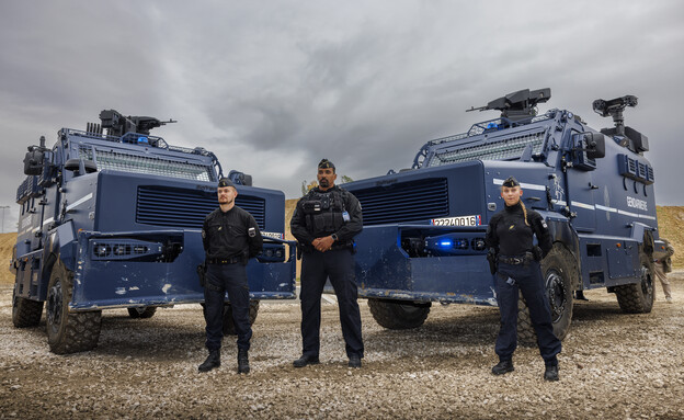 היערכות כוחות הביטחון לקראת האולימפיאדה בפריז (צילום: Patrick Robert, getty images)