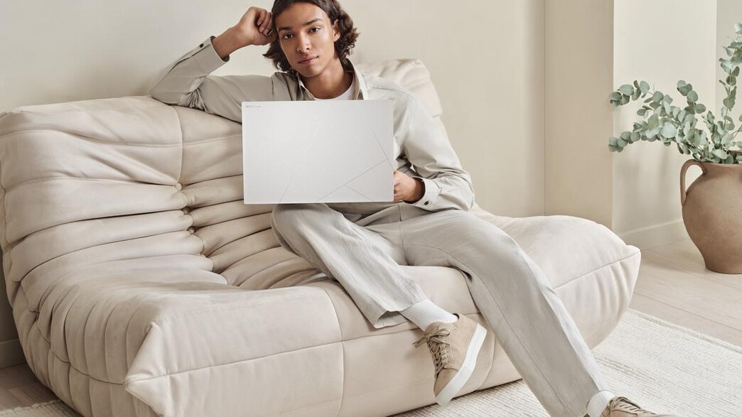 ASUS Zenbook S16 מחשב נייד ASUS Zenbook S16 מחשב נייד