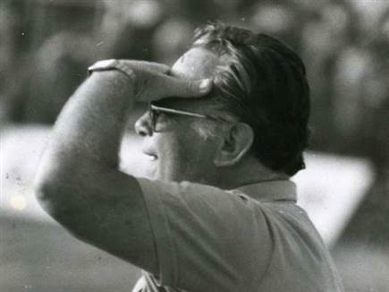 שוייצר. מאמן הנבחרת (באדיבות ההתאחדות לכדורגל)