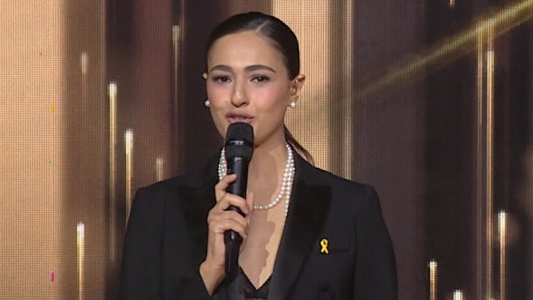 לוסי איוב לוסי איוב