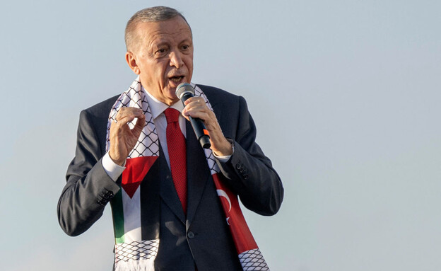 שוב במוקד. ארדואן (צילום: YASIN AKGUL/AFP via Getty Images)