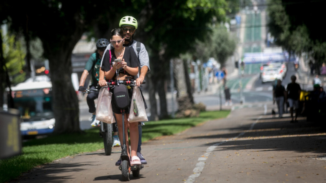 הרוכבים הופתעו: המצלמות רשמו להם דוחות חוזרים באלפי שקלים - בלי שיקבלו הזדמנות לתקן