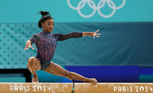 סימון ביילס (צילום: Jamie Squire/Getty Images)