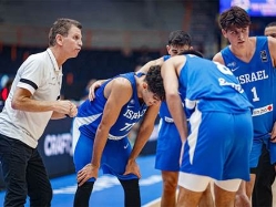 (FIBA) (צילום: ספורט 5)