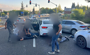 פעילות מעצר חוליית גנבים (צילום: דוברות המשטרה)