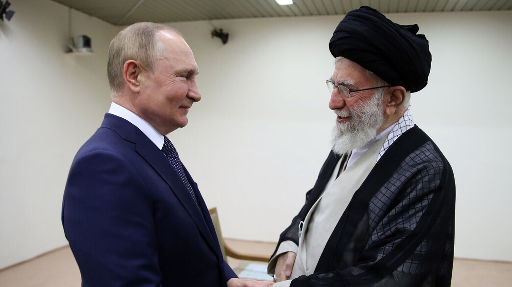 עלי חמינאי, ולדימיר פוטין עלי חמינאי, ולדימיר פוטין