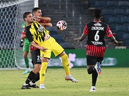 אך גם את זה הפועל ירושלים לא הצליחה לנצל (ברני ארדוב)