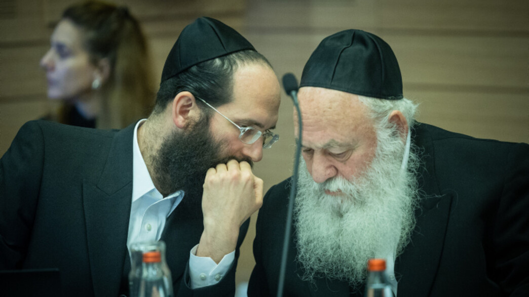 שר השיכון ומנכ"ל משרדו שר השיכון ומנכ"ל משרדו