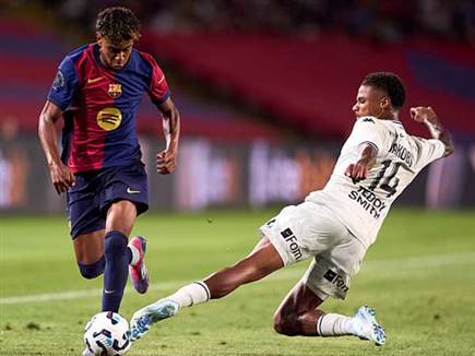 ימאל נכנס כמחליף, ולא השפיע על המשחק (GETTY)