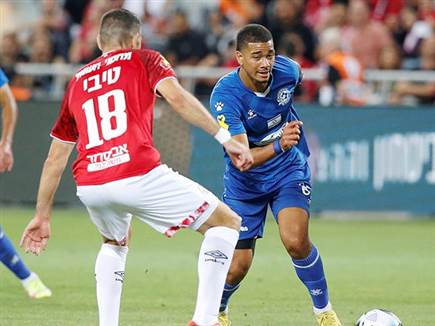 ובלי הרבה כדורגל (צילום: אלן שיבר)