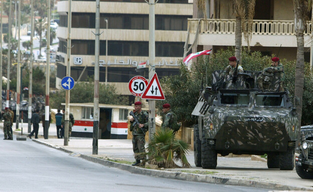 חיילים לבנונים ברחובות ביירות (צילום: Reuters)