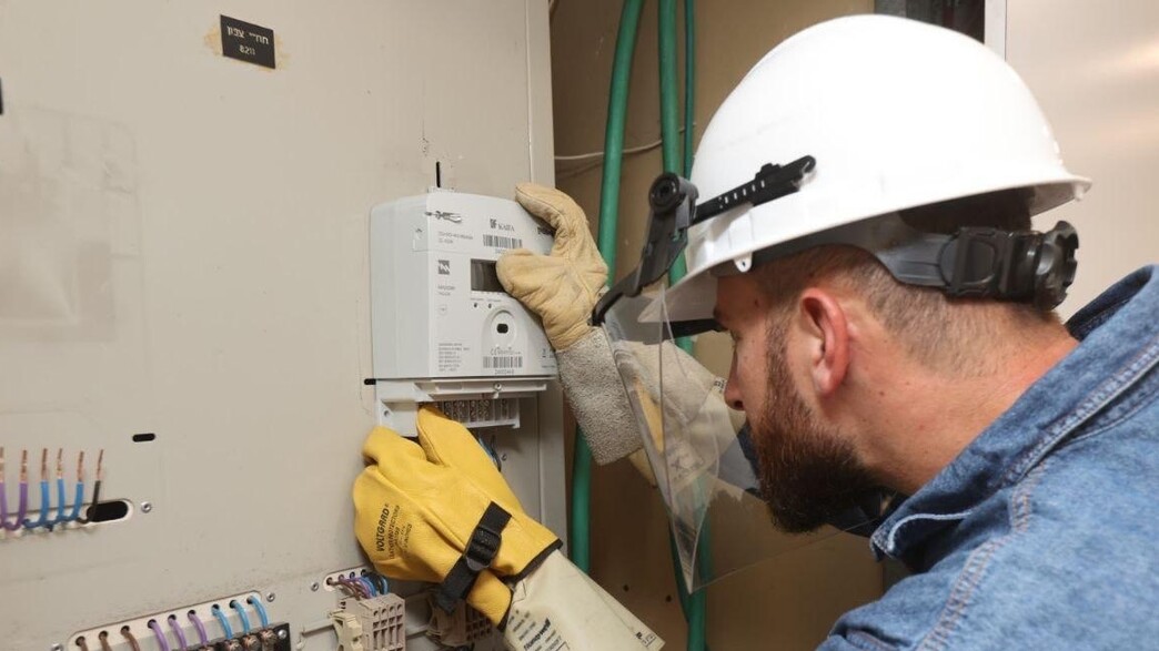 מונה חשמל חכם