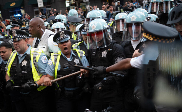 הפגנות משטרה שיקגו (צילום: Scott Olson , getty images)