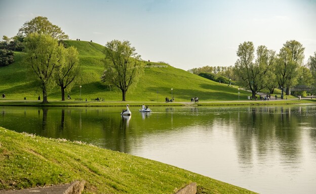 פארק אולימפיה גרמניה מינכן  (צילום: Sandra Alkado, shutterstock)