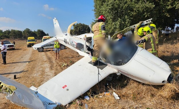 התרסקות מטוס סמוך לבנימינה (צילום: תיעוד מבצעי מד"א)