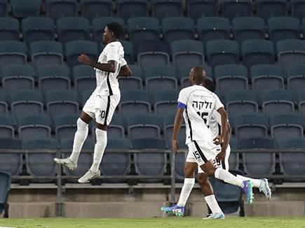 שער נהדר שלו. דוניו (דני מרון)