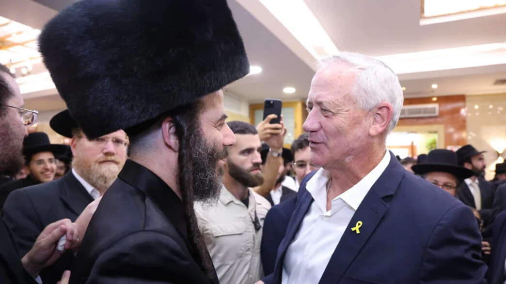 בני גנץ בחתונה של בבצ'יק בני גנץ בחתונה של בבצ'יק