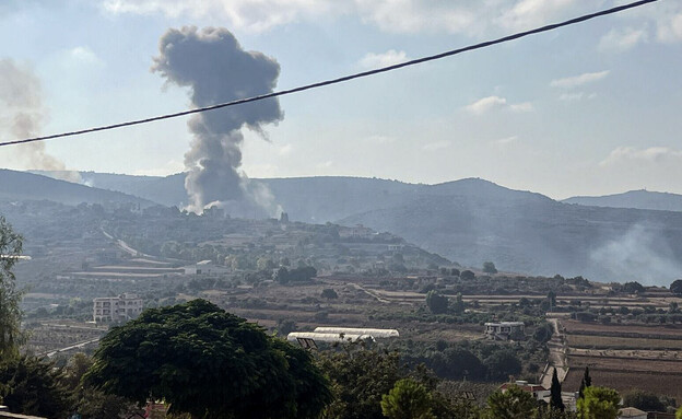 תקיפה ישראלית בדרום לבנון (צילום: Kwonat Hajo, getty images)