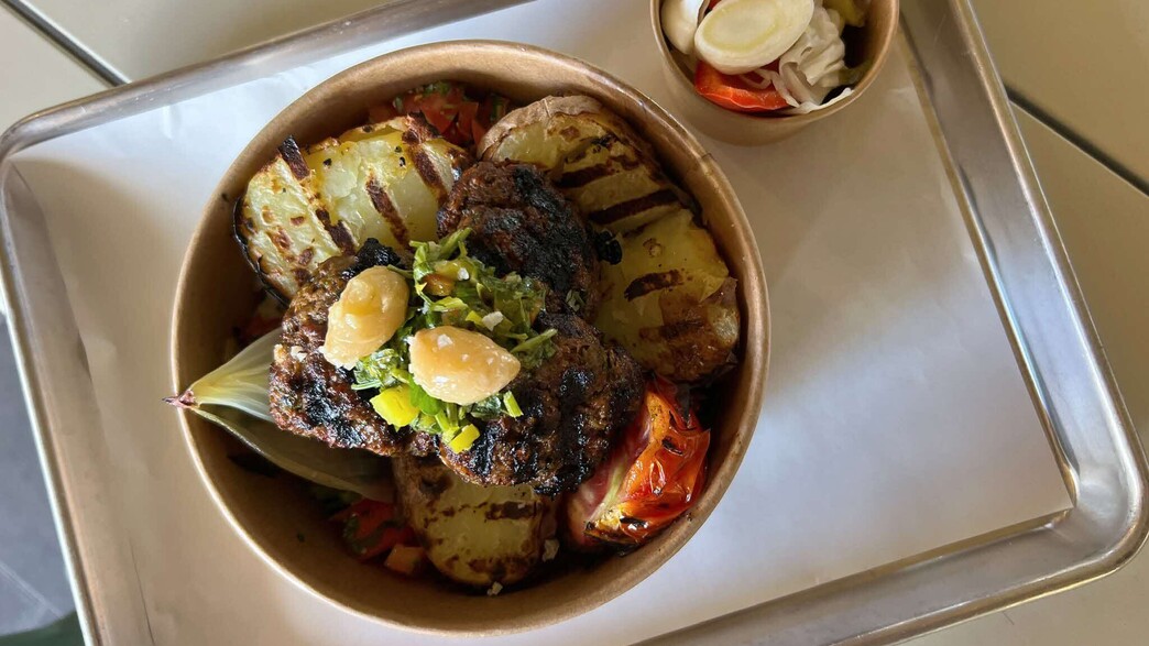 קבבים. הבסטה קבבים. הבסטה