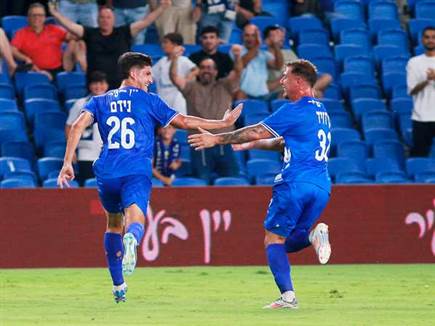 חזר נהדר. נדב נידם (קובי אליהו)