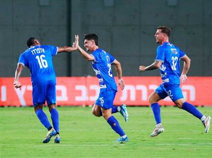 סימנו וי ראשון (קובי אליהו)