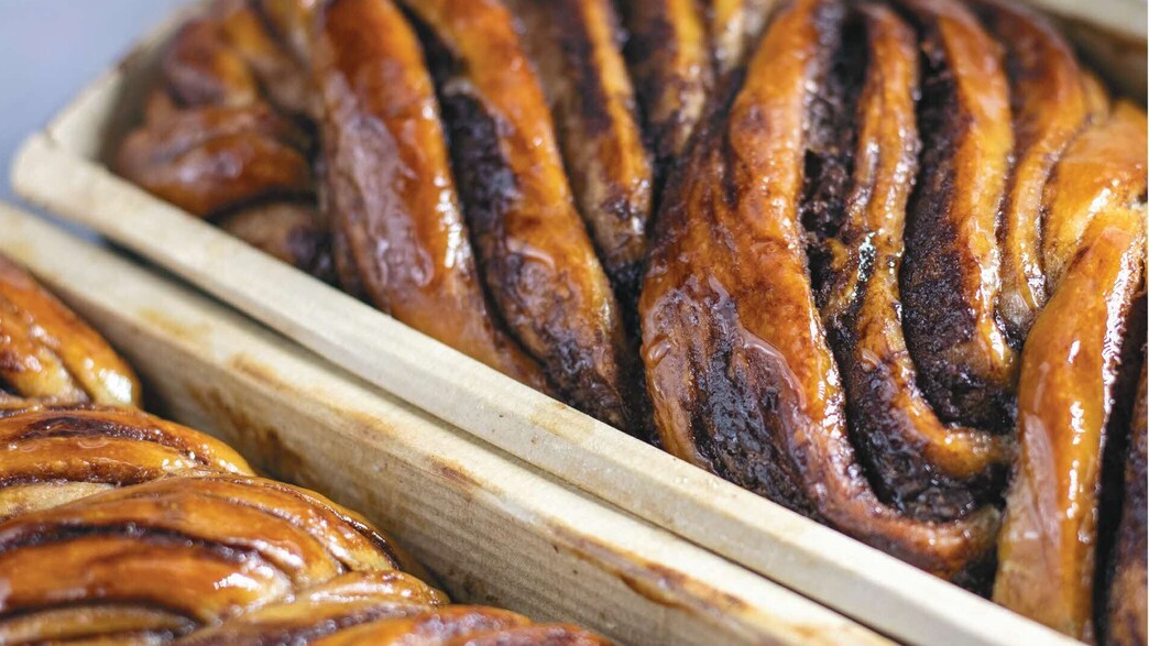 עוגת שמרים פרווה שנשארת טרייה כל השבוע עוגת שמרים פרווה שנשארת טרייה כל השבוע