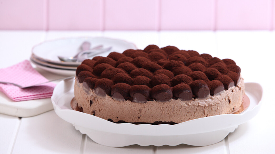 עוגת גלידה מוס שוקולד עוגת גלידה מוס שוקולד