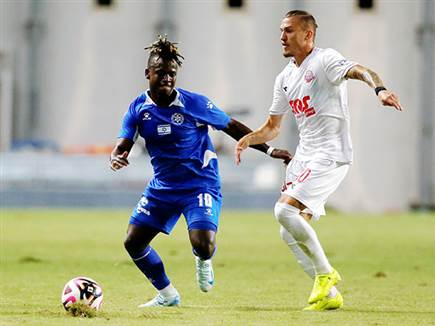 כדורגל נטול השראה (אלן שיבר)