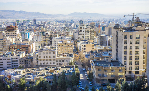 טהראן מבט על  (צילום: Supavadee butradee, shutterstock)