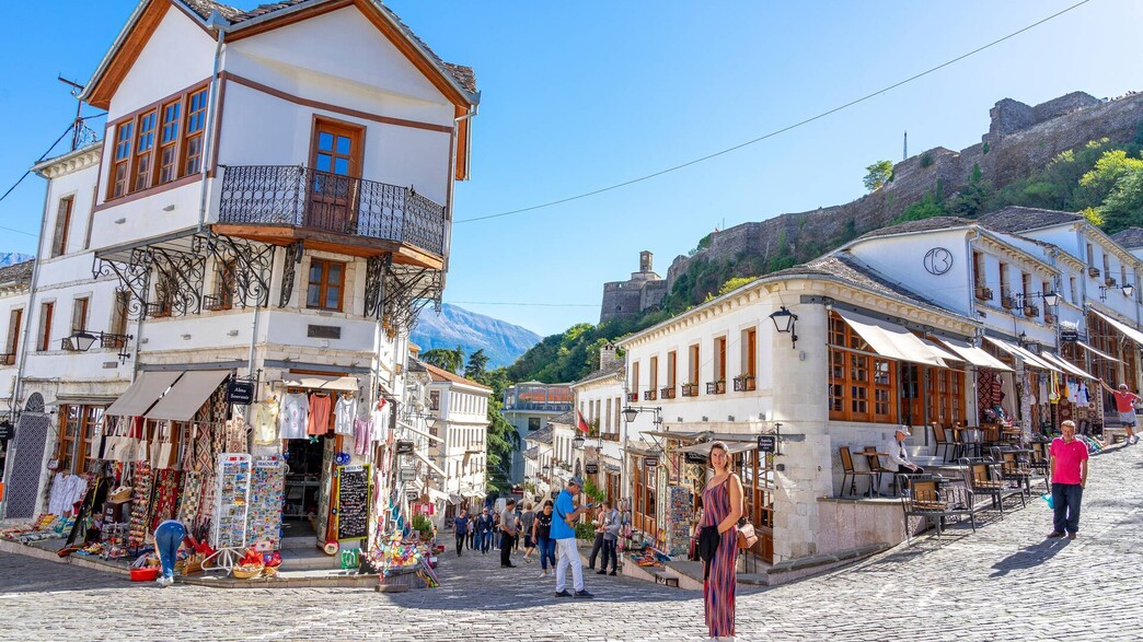 אלבניה גירוקסטר 